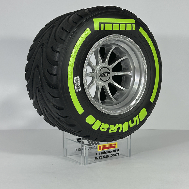 Pole F1 Intermediate